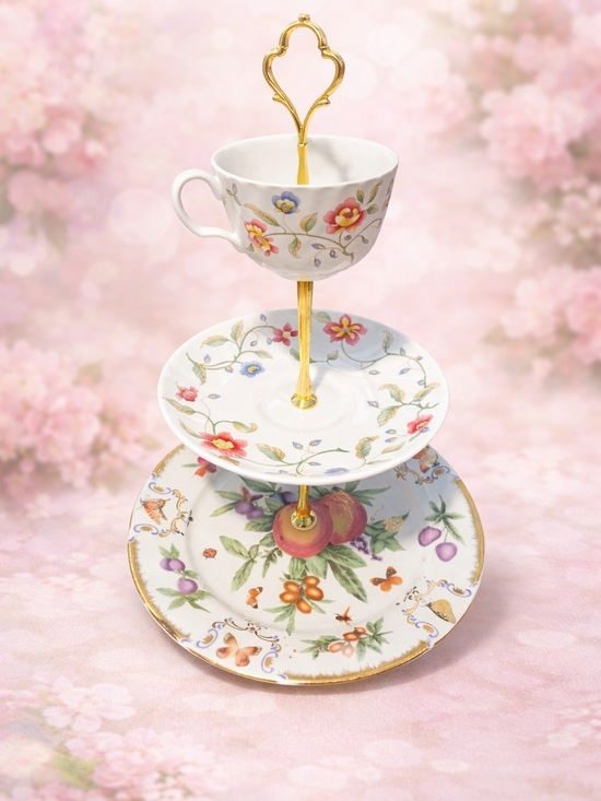 Vintage Other - Vintage Floral Tiered Tray
